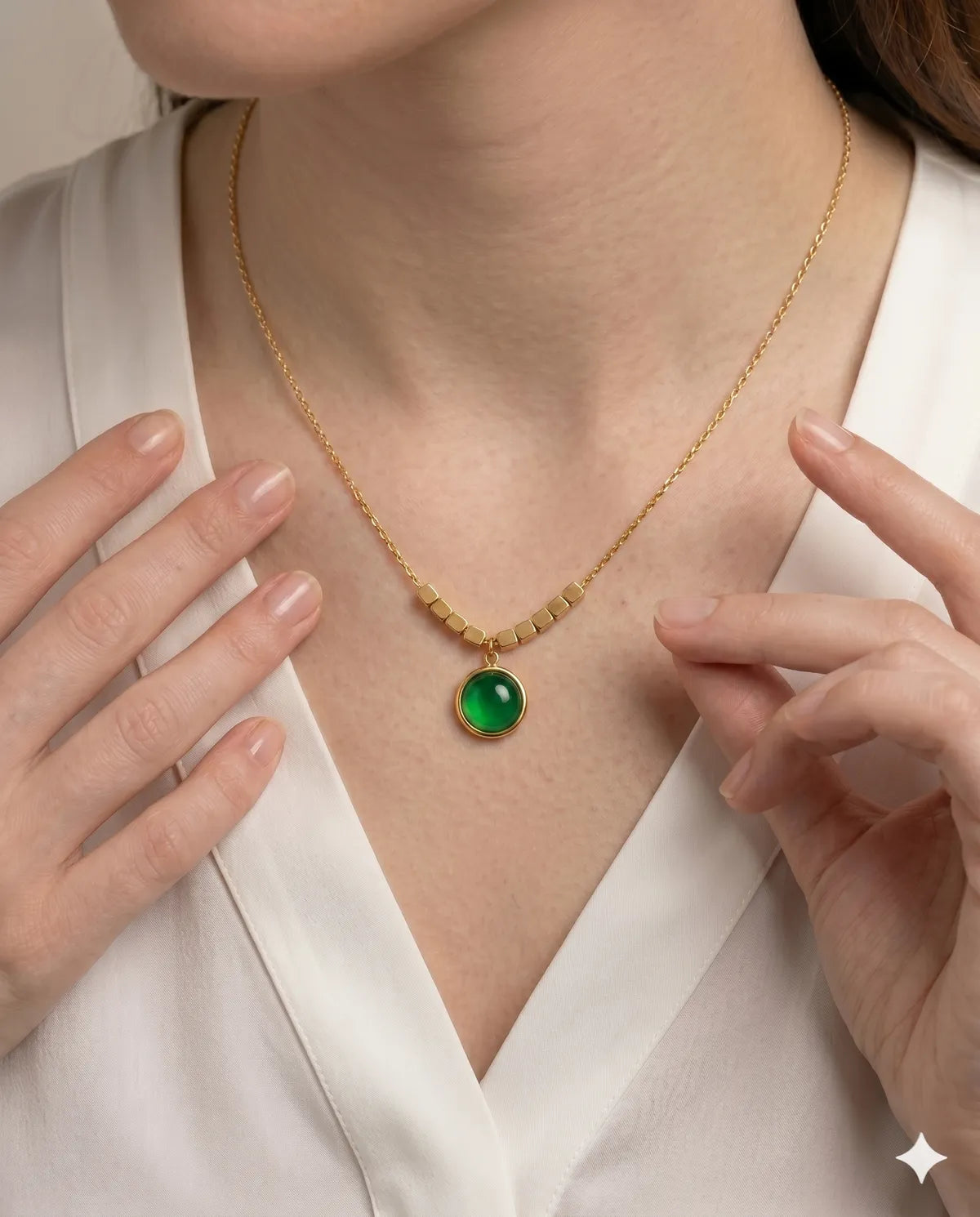 Gold Finished Green Circle Pendant Minimalist Snake Necklace