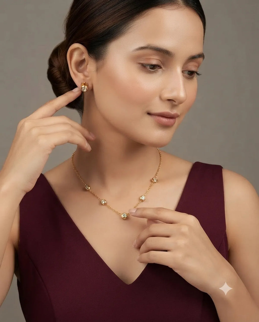 Gold Finished Bezel Crystal Pendant Necklace Combo Set
